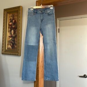 Good Hart By Matilda Jane Womens Jeans Size 4 Windsor Straight, Denim Patch